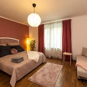  Apartment Cosy In Great Location