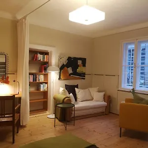  Apartment Kleine Haus - Vintage-apartment Im Innenhof